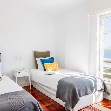Apartament Plum Guide - Moon River